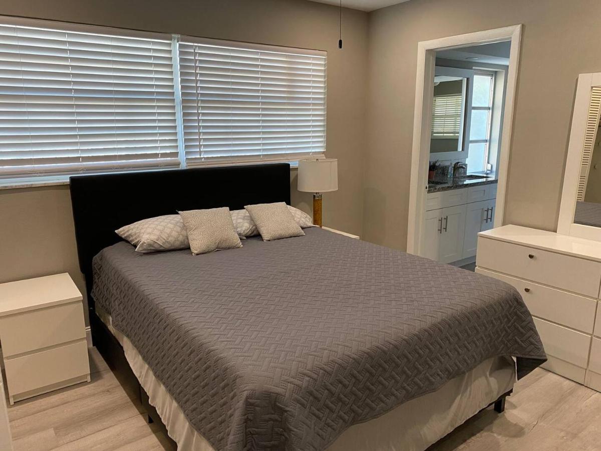 Spacious 5 Bedrooms 3 Bathrooms Family-Friendly Home With Heated Salt Pool Clearwater Exterior photo