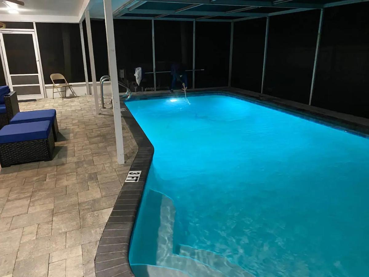 Spacious 5 Bedrooms 3 Bathrooms Family-Friendly Home With Heated Salt Pool Clearwater Exterior photo